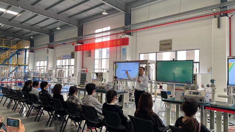 阴离子表面活性剂：揭秘其在清洁领域的奥秘与应用